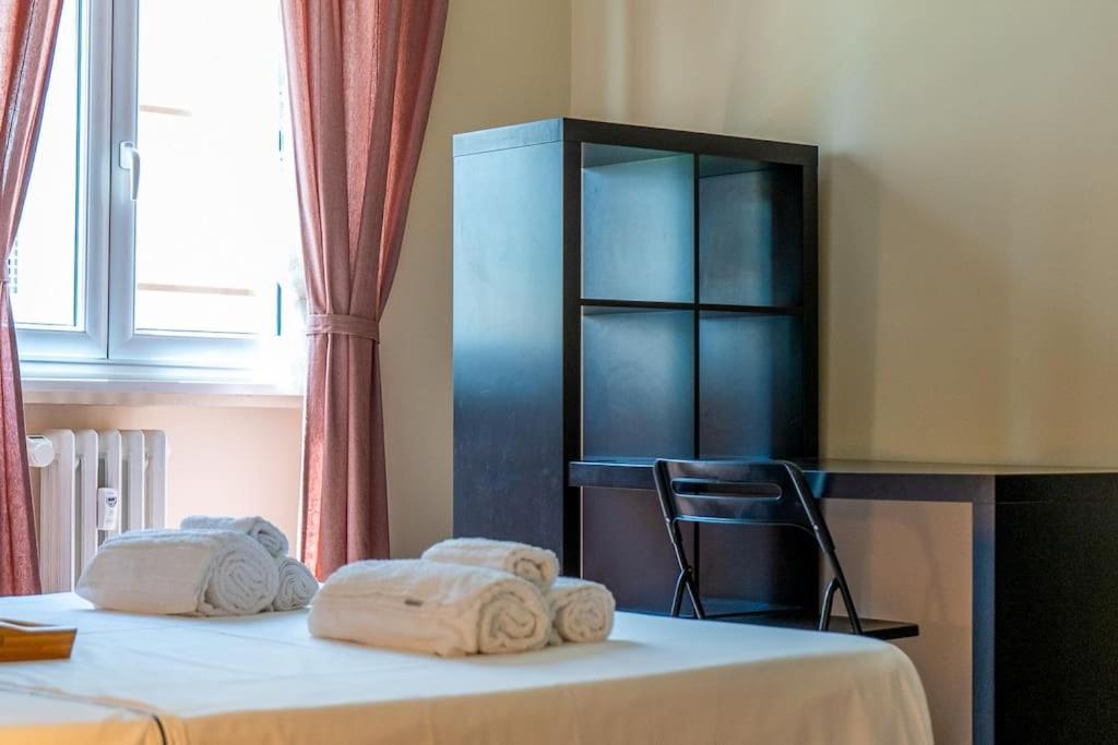 1min From Metro Large And Quiet Apartment Rom